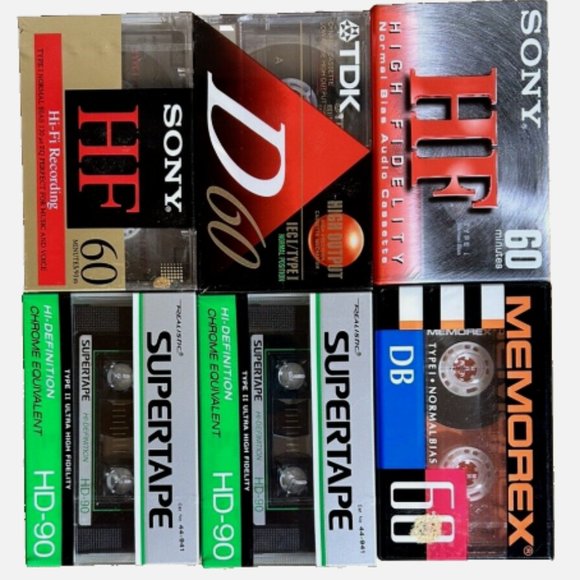 ONN Cassette Recorder with Built-In Microphone & One Touch Recording & Accessor. - Picture 2 of 8